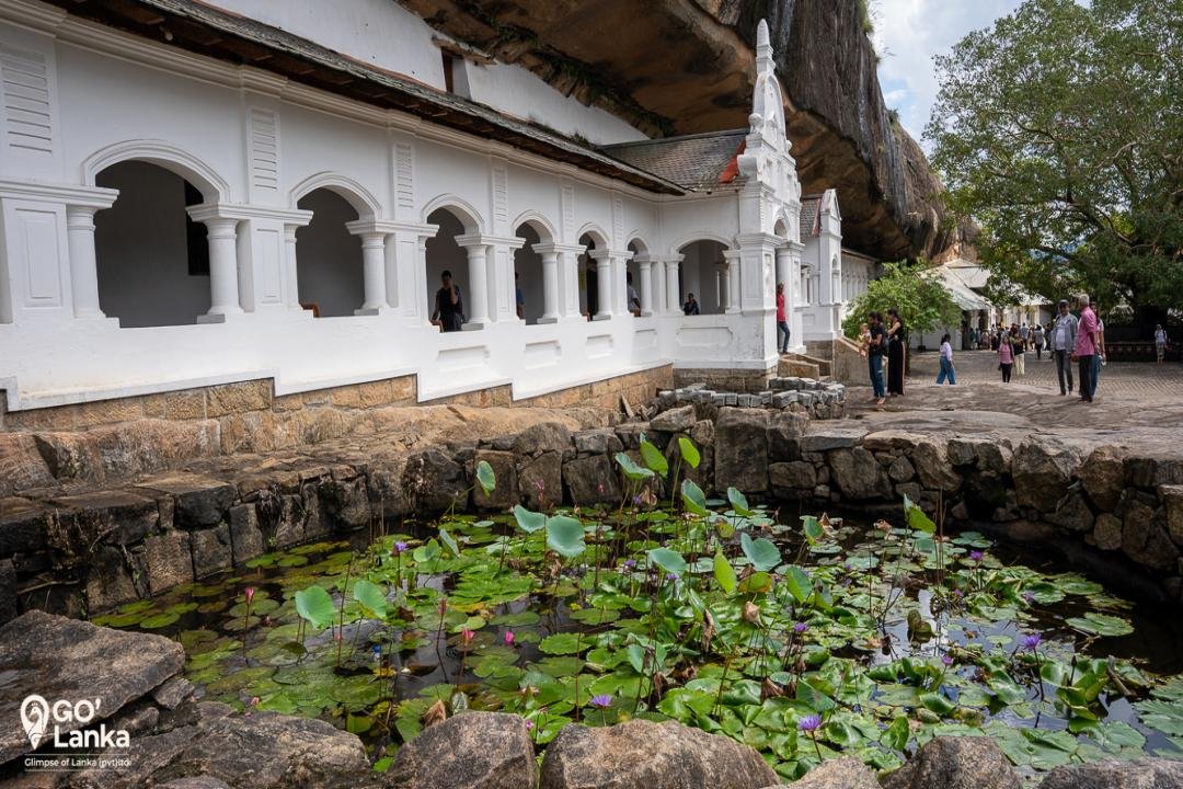 Dambulla Cave Temple